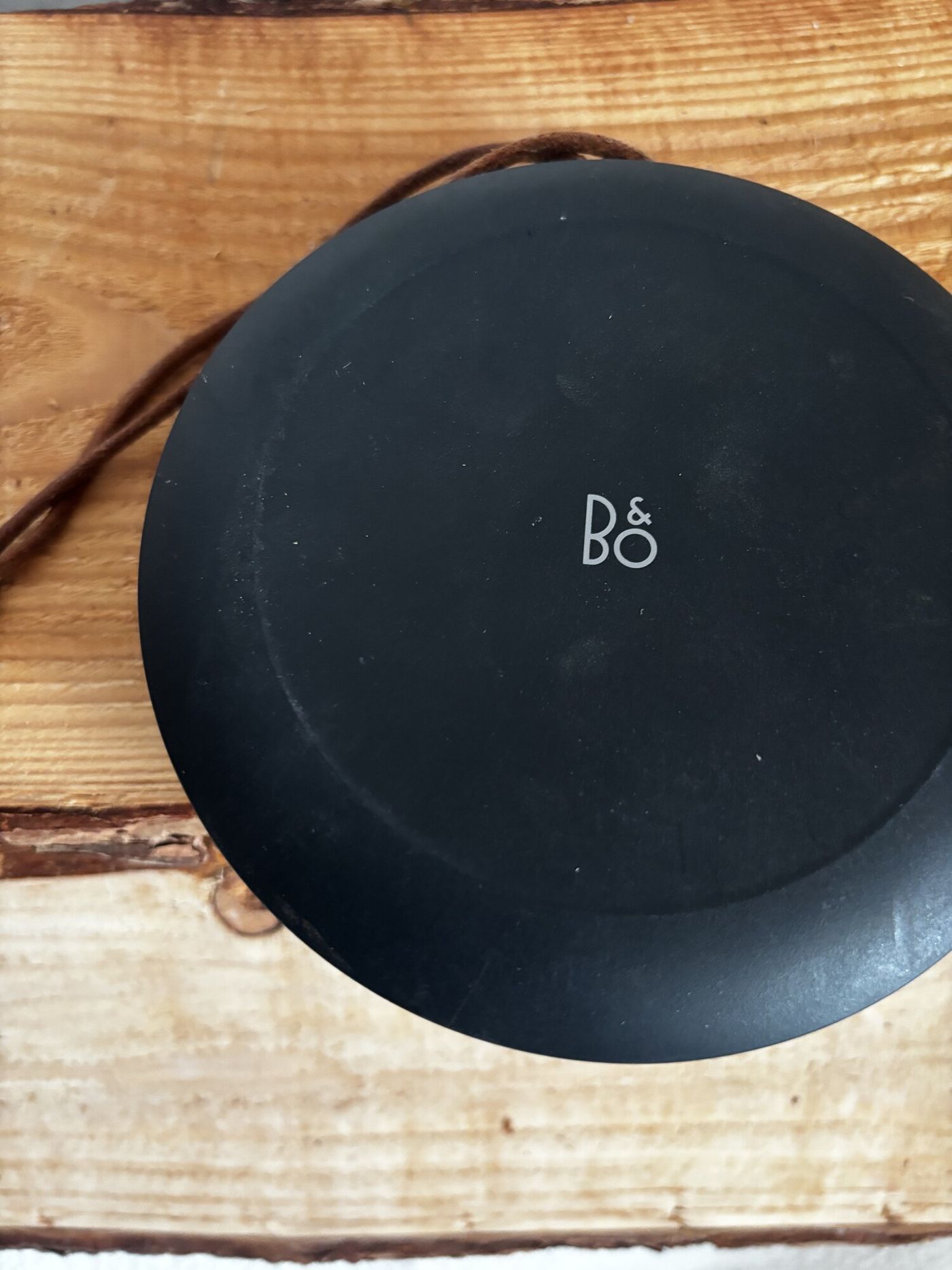 Bang & Olufsen Beoplay A1 Portable Bluetooth Speaker Black — view 9