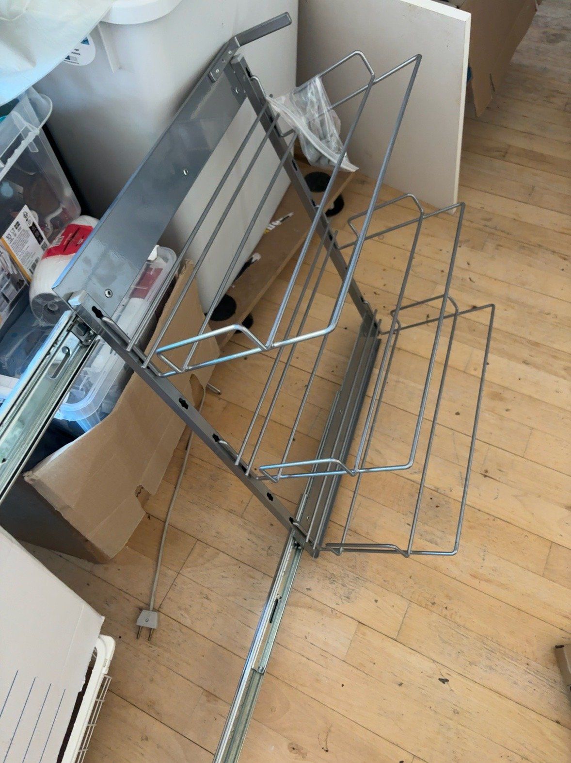 Pull-Out Wire Shoe Rack with Sliding Rails — view 3