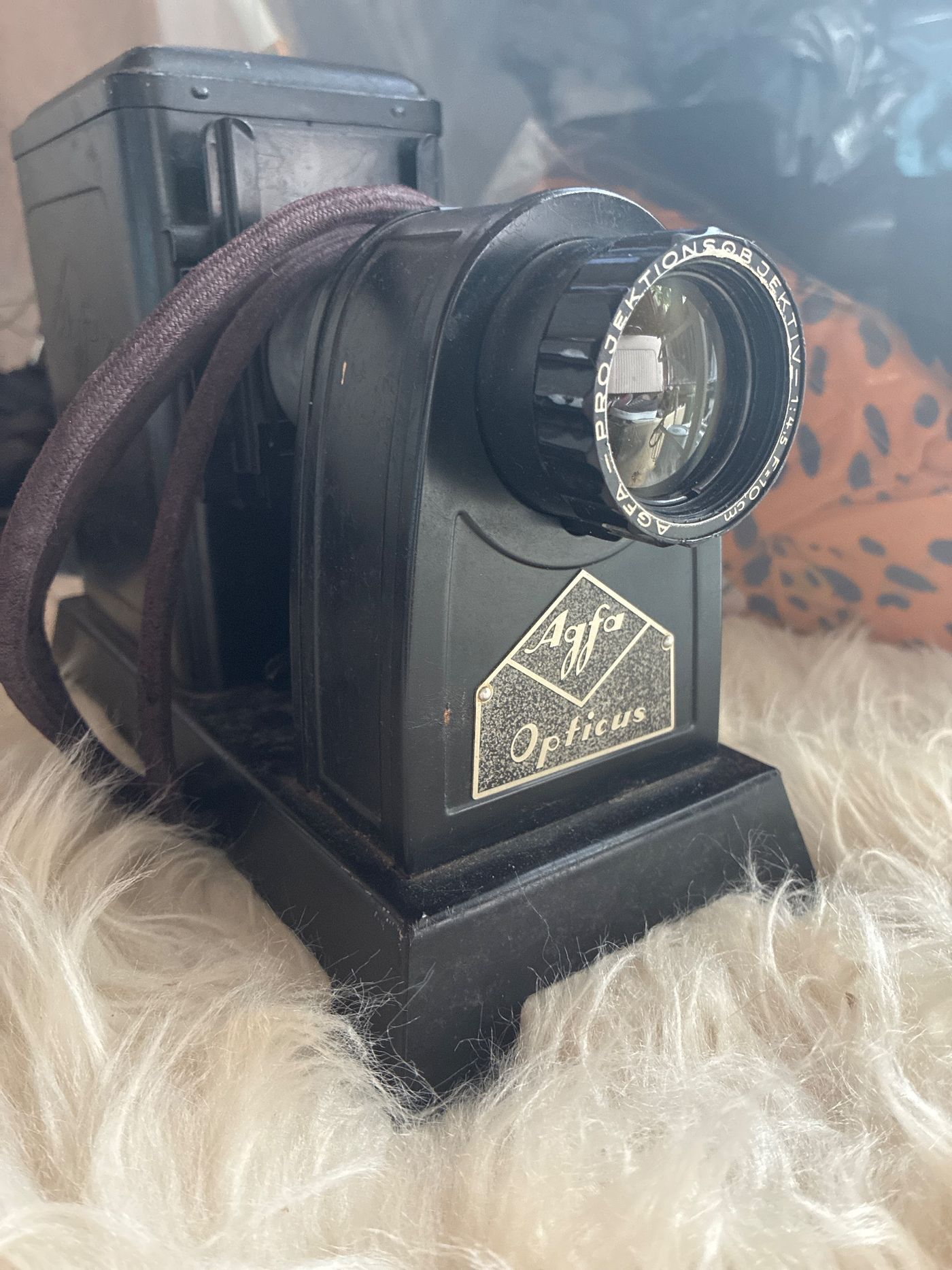 AGFA OPTICUS SLIDE PROJECTOR BAKELITE